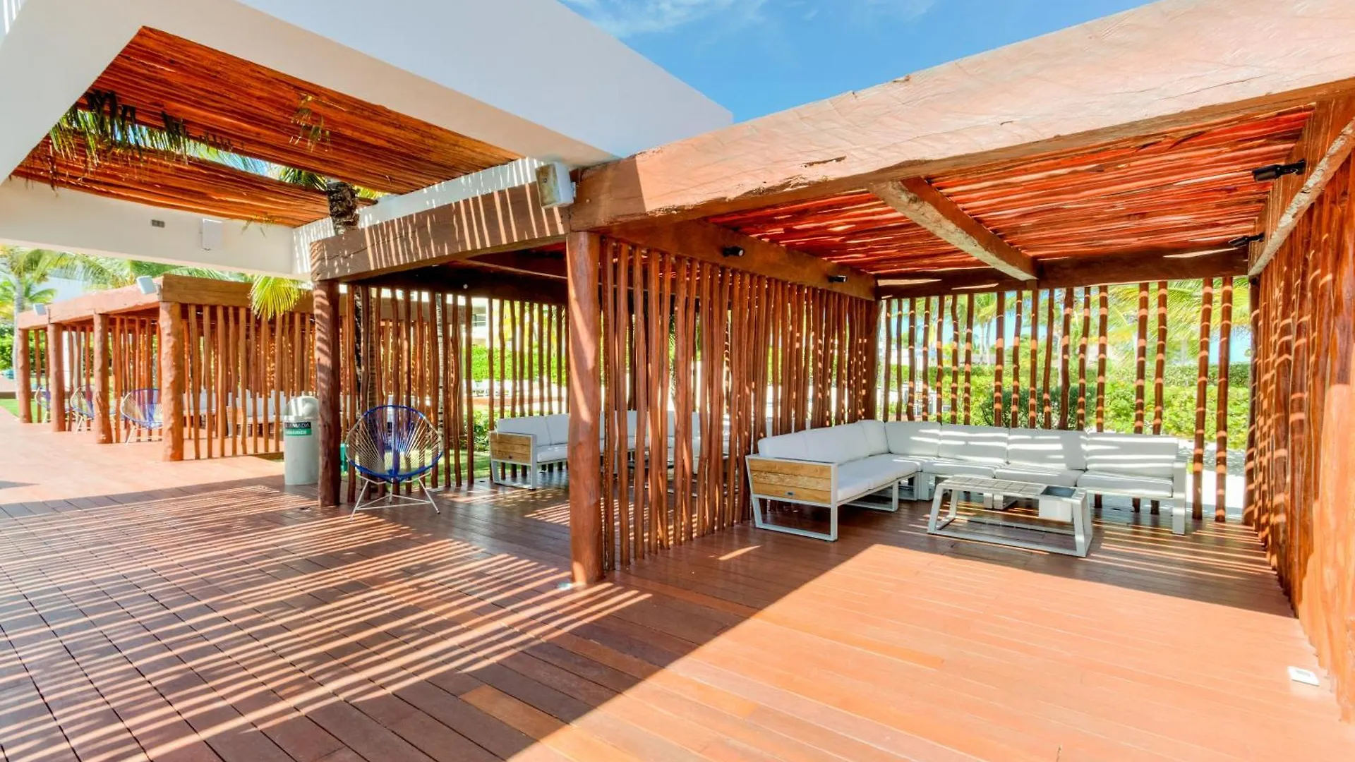 Luxury 2-Bedroom Apartment With Beach Club Access Cancun Mexico