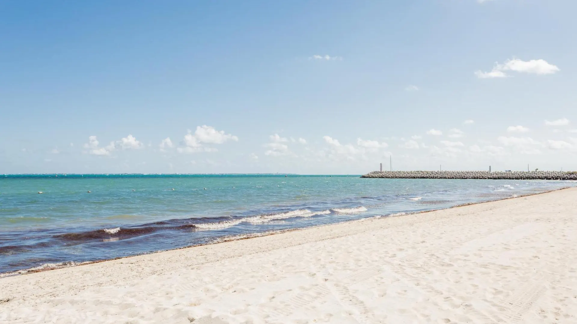 Luxury 2-Bedroom Apartment With Beach Club Access Cancun Mexico