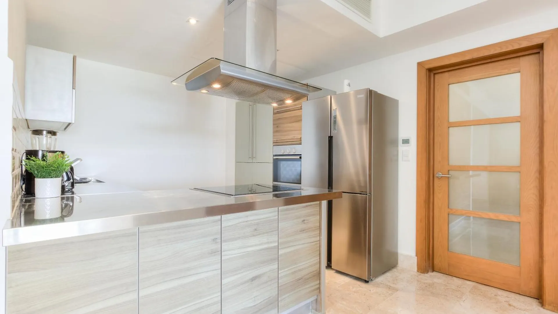 Luxury 2-Bedroom Apartment With Beach Club Access Cancun 0*,
