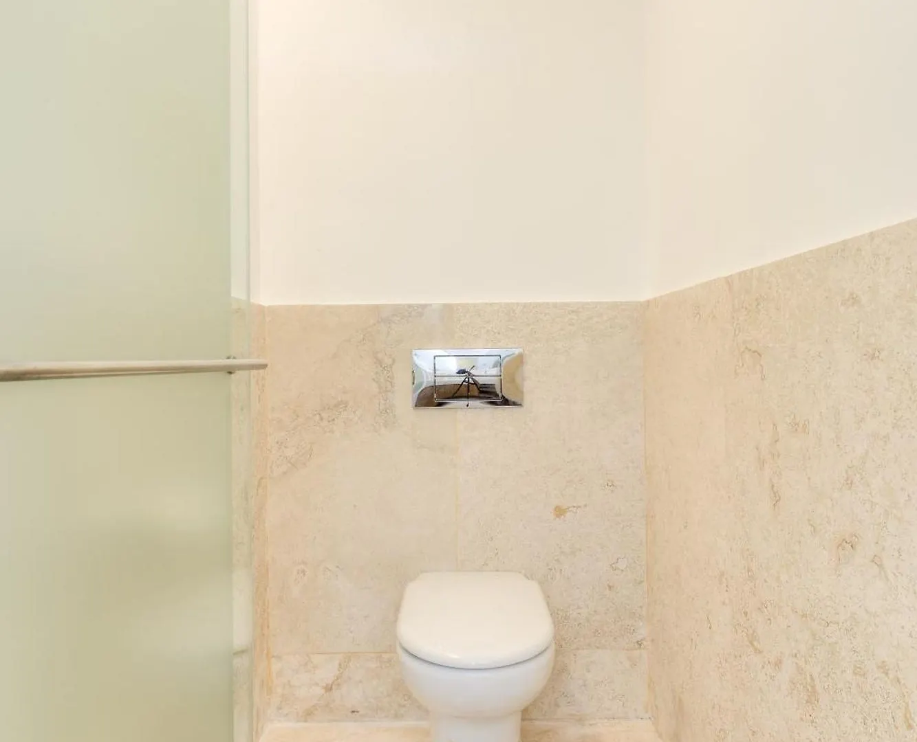 Luxury 2-Bedroom Apartment With Beach Club Access Cancun